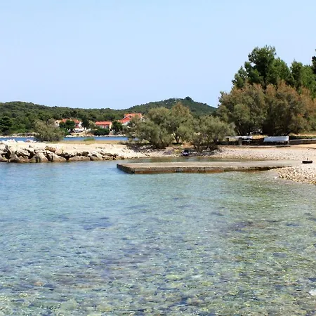 Apartment By The Sea - 8257