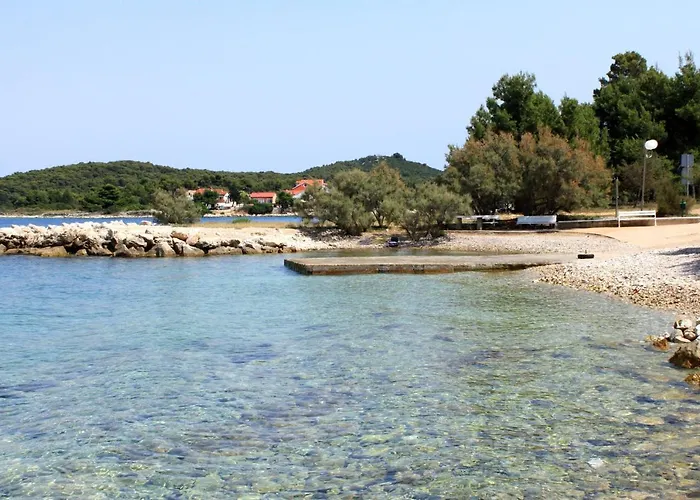 Appartement By The Sea - 8257